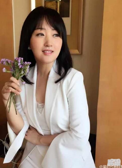 杨钰莹否认出演任何三级影视作品并辟谣网络传言